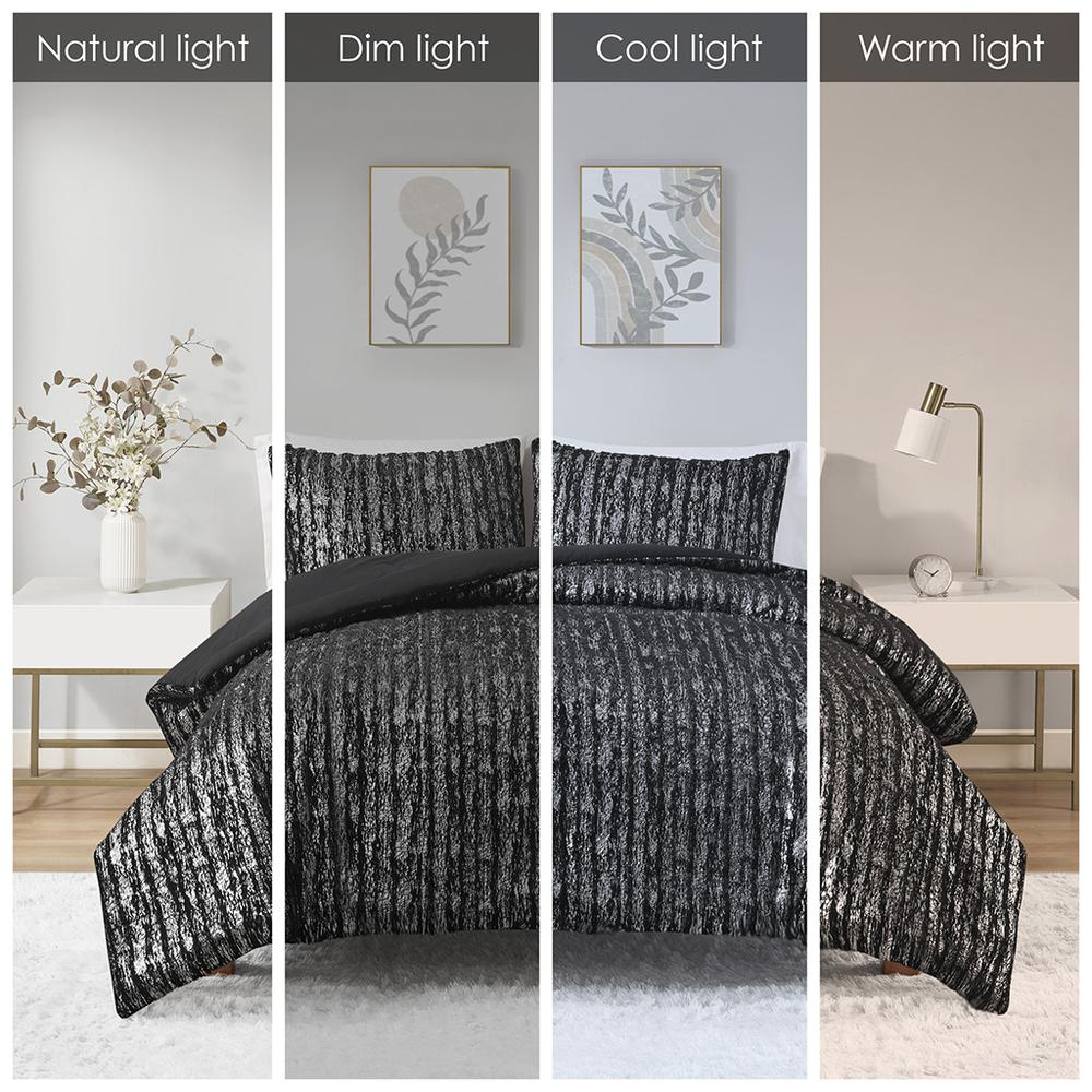 Black Naomi Metallic Print Faux Fur Comforter Set - Full/Queen