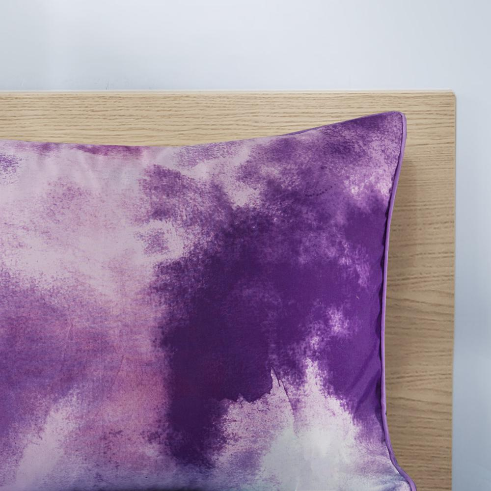 Cassiopeia Watercolor Tie Dye Printed Duvet Cover Set with Throw Pillow - King/Cal King